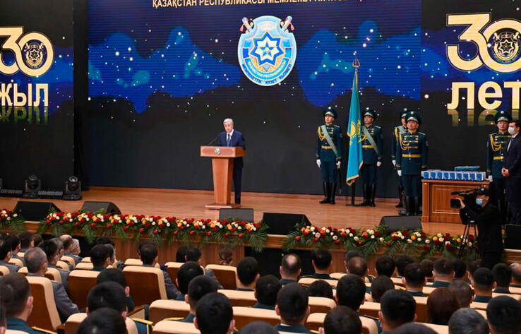 Head of State attends event on 30th anniv of State Guard Service