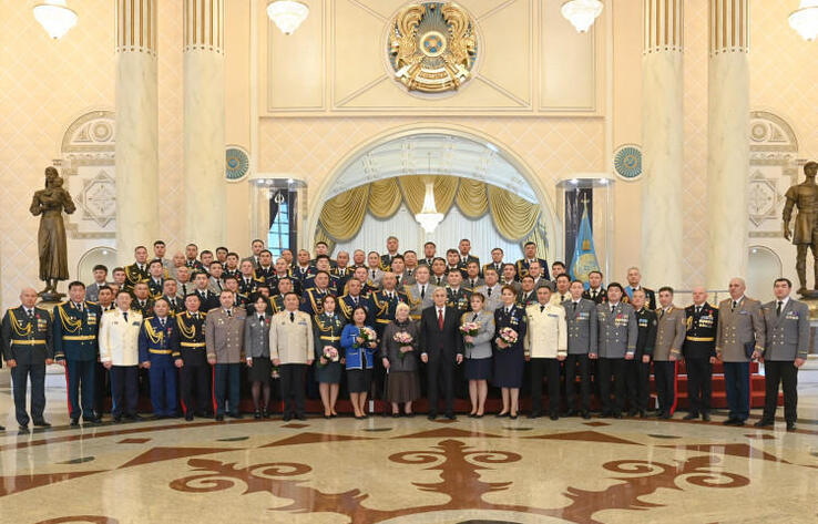 President Tokayev awards top military and special ranks