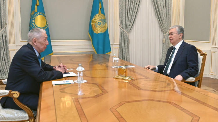 Kazakh President receives veteran of Interior Ministry Kairbek Suleimenov