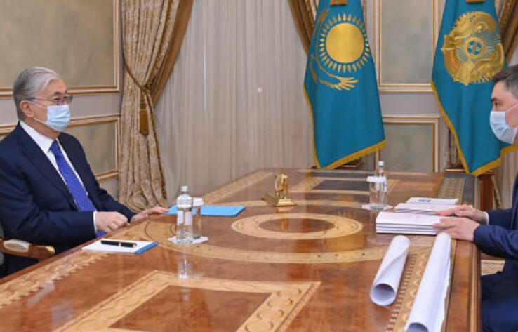 Tokayev meets with Anti-Corruption Agency head Olzhas Bektenov