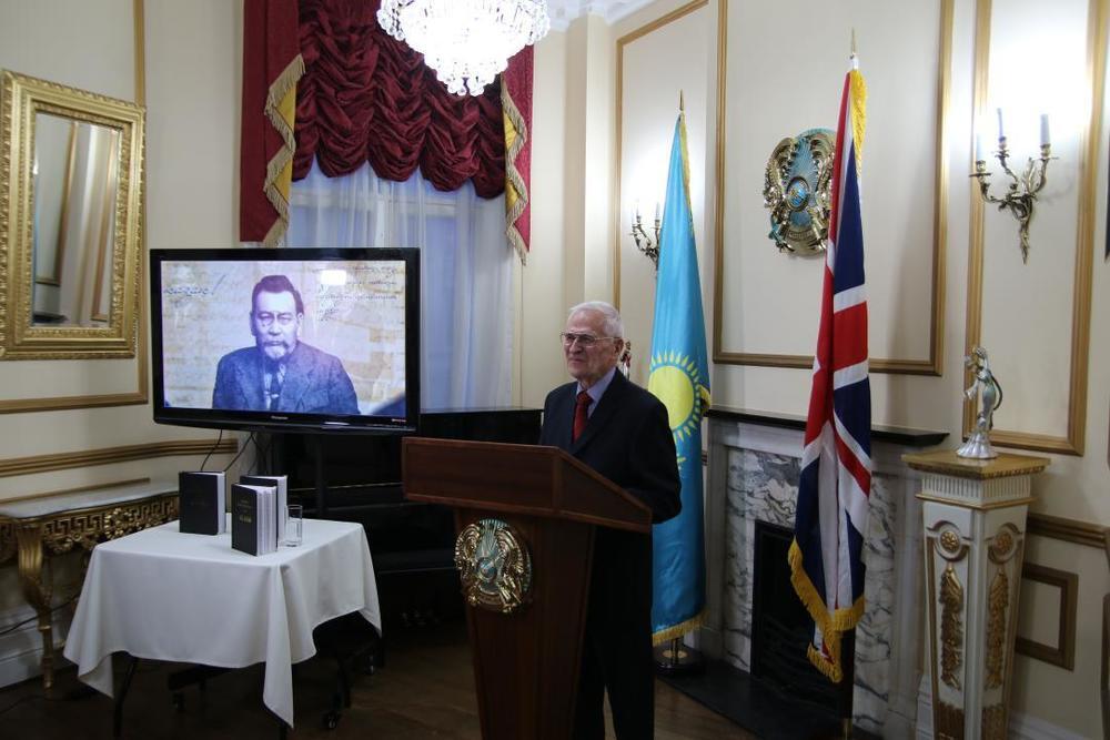 Conference on the occasion of Baitursynov’s 150th anniversary held in London. Images | gov.kz