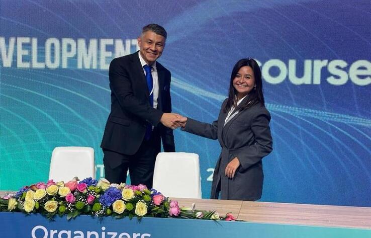 Skills Enbek and Coursera sign memo on development of online learning in Kazakhstan