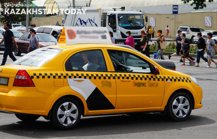 Новые правила перевозки пассажиров ввели для таксистов в Астане 