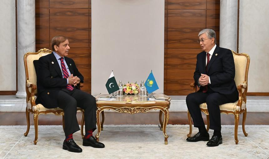 Kazakh President, Pakistan PM hold talks