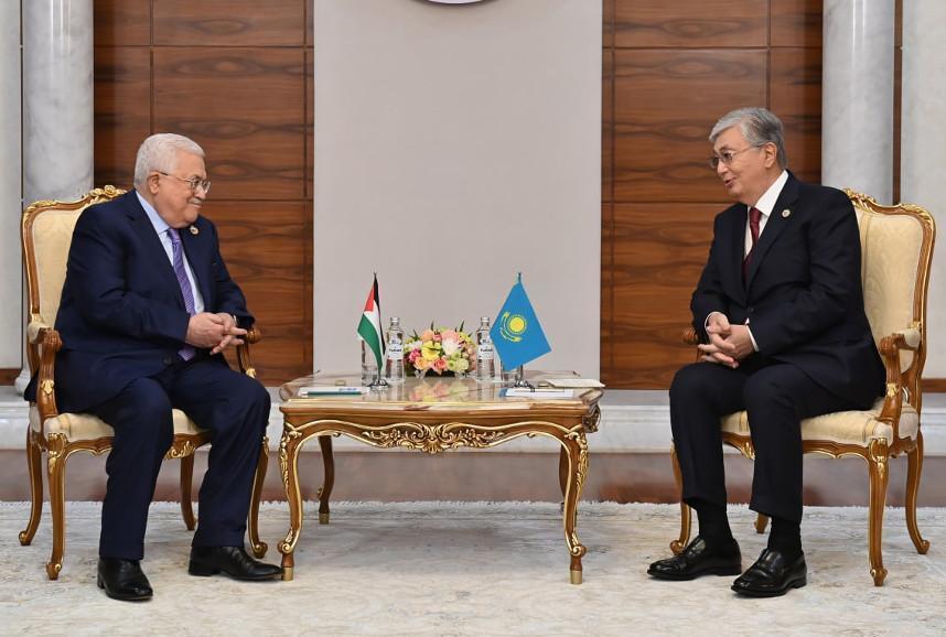 Kazakh Head of State Tokayev, Palestinian President Mahmoud Abbas meet