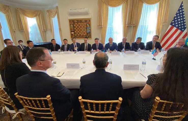 Kazakh delegation visits Washington, D.C.