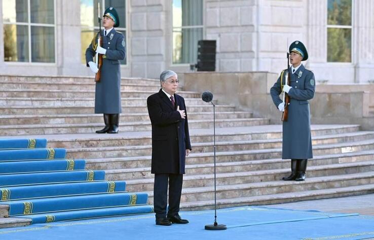 Kazakh President attends state flag raising ceremony