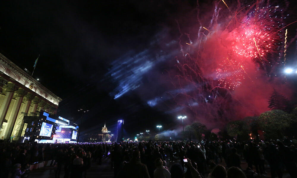 Fireworks show on Republic Day of Kazakhstan. Images | Akimat of Almaty