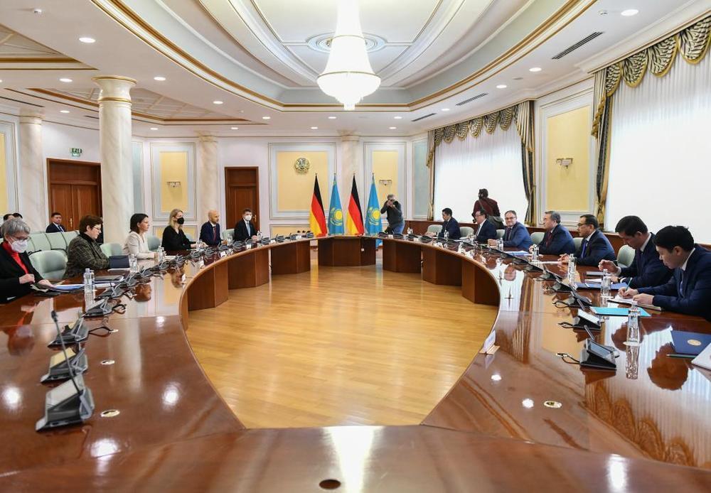 Kazakh and German FMs hold talks in Astana. Images | gov.kz