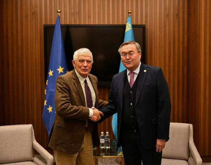 Kazakhstan holds dialogue on expanding strategic partnership with EU continues. Images | gov.kz