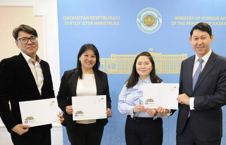 Stamp cancellation ceremony dated to 30th anniversary of Kazakhstan’s accession to UNESCO held