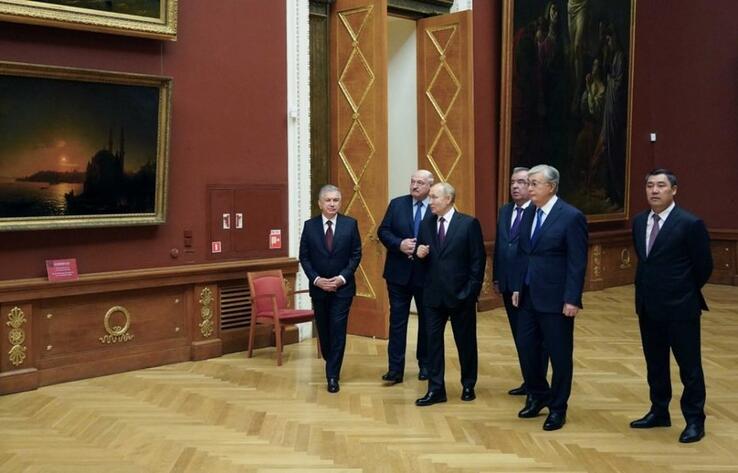 President Tokayev tours State Russian Museum in St. Petersburg