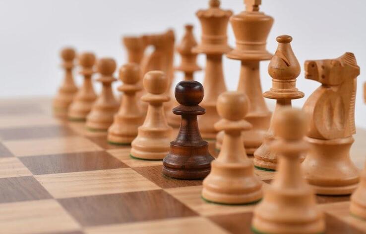 Kazakh chess players in leading group of FIDE World Chess Championship in Almaty