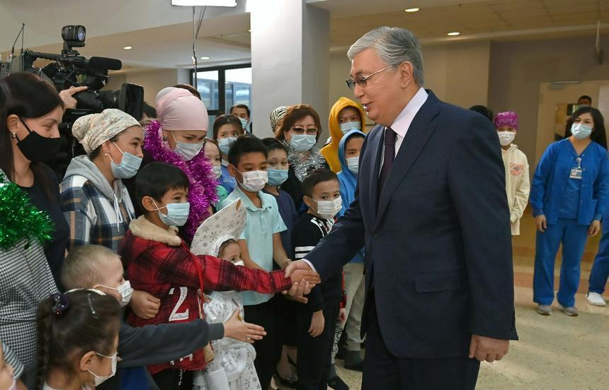 Tokayev visits National Research Center for Maternal and Child Health. Images | akorda.kz