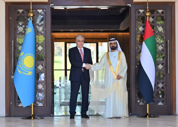 President Tokayev invites UAE PM to visit Kazakhstan