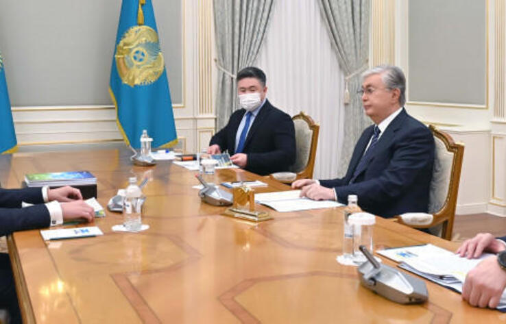 Tokayev meets with Eurasian Development Bank Chairman Nikolai Podguzov