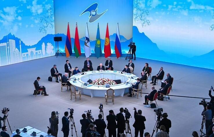 Eurasian Intergovernmental Council holds narrow-format meeting in Almaty