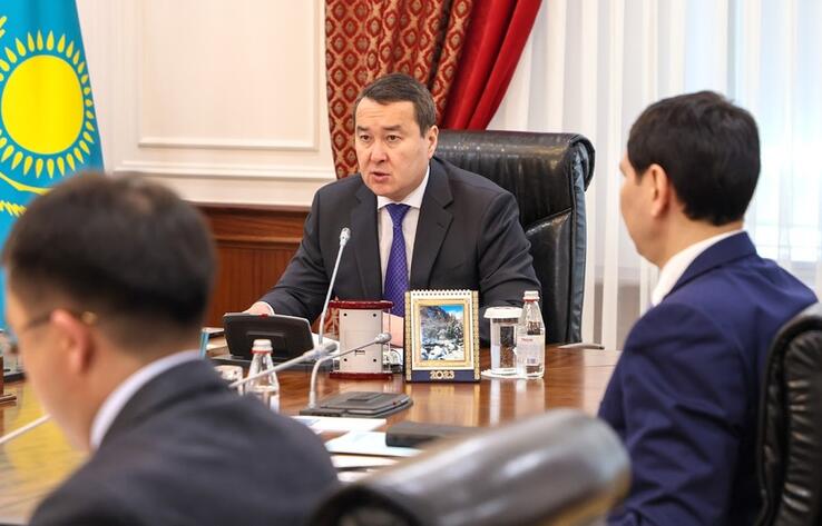 Kazakh PM instructs to remove barriers to ease truck passage at border with China