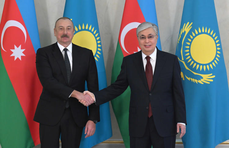 Kassym-Jomart Tokayev receives President of Azerbaijan in Akorda