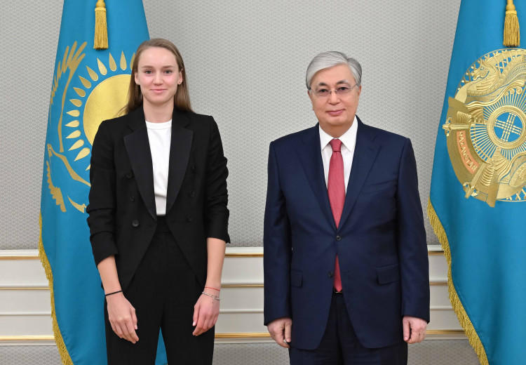 Kassym-Jomart Tokayev receives Elena Rybakina