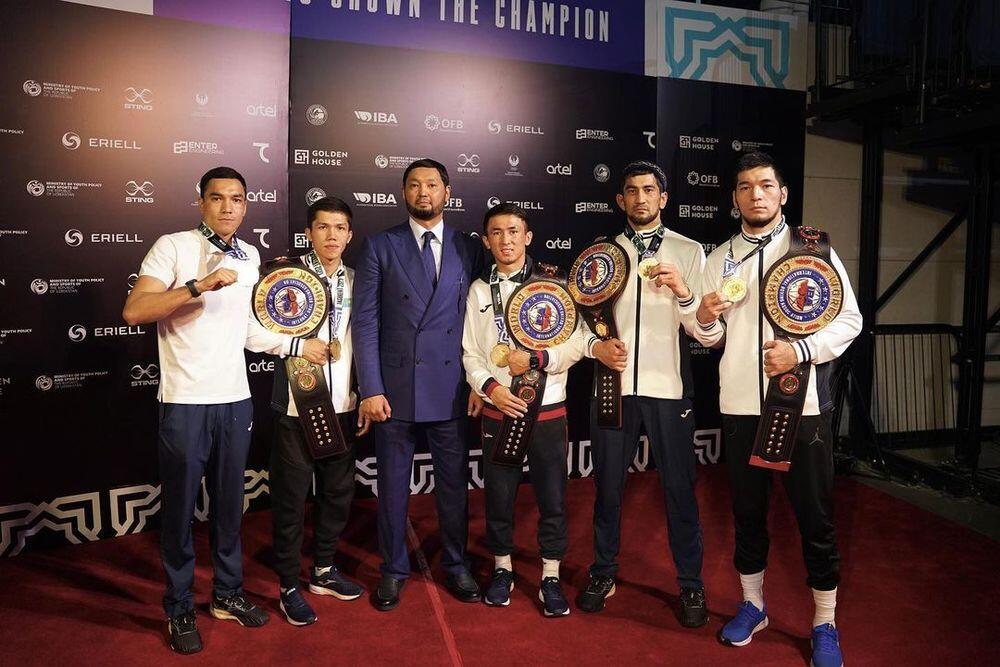 Токаев принял призеров чемпионата мира по боксу. Фото: instagram/boxingkazakhstan