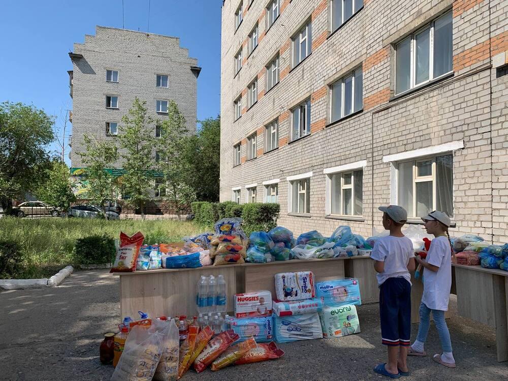 Abai rgn wildfires: Evacuated residents of Polovinka and Talitsa villages returning homes. Images | t.me/semeyakimdigi