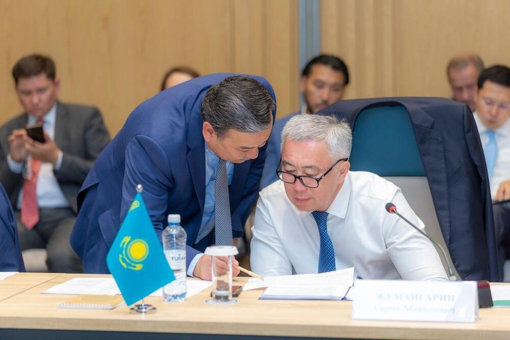 Serik Zhumangarin and Jamshid Khodjaev discussed the progress of joint Kazakh-Uzbek projects