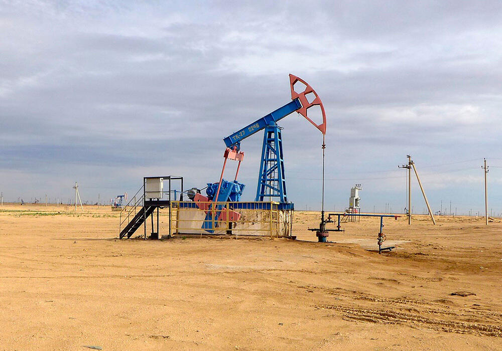 Kazakhstan continues consultations on further voluntary oil output cut - Ministry of Energy