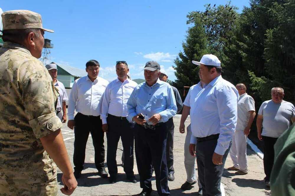 Senator Zhanbolat Zhorgenbaev got acquainted with the problems of water management in Almaty region