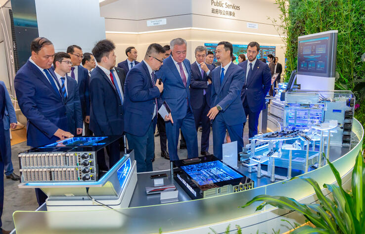 Serik Zhumangarin offers Huawei to develop IT infrastructure and digitalization in Kazakhstan