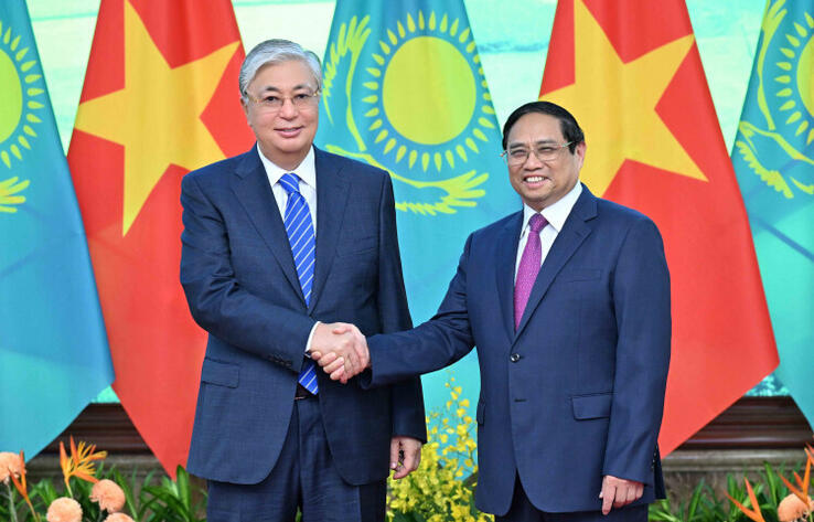 Kassym-Jomart Tokayev held meeting with Prime Minister of Vietnam Pham Minh Chinh