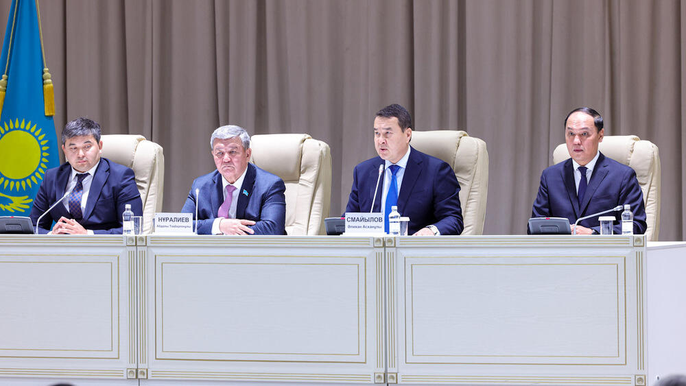 Alikhan Smailov introduces Zhambyl region new akim