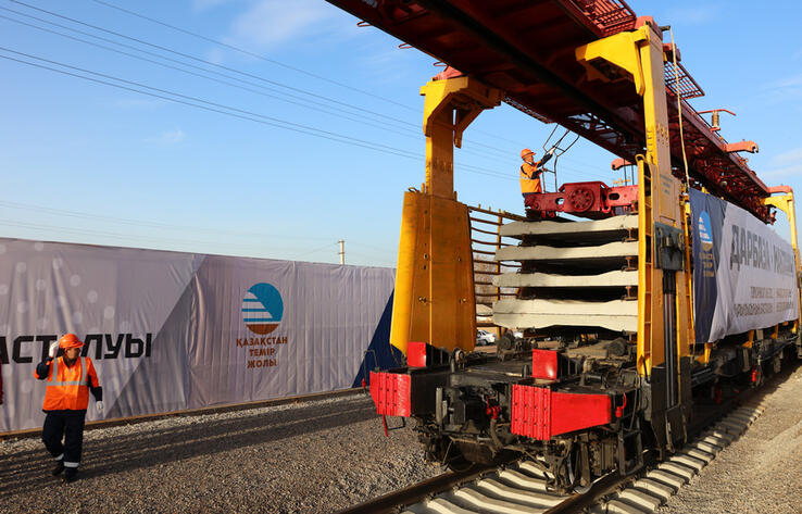 Landmark megaproject: Kazakhstan and Uzbekistan to be connected via new railroad