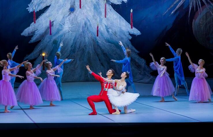 From Messiah to The Nutcracker: Sold-Out Houses and Thunderous Applause