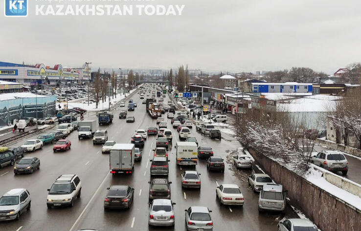 Tokayev shows support for Almaty’s transport system development