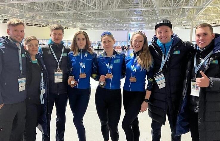 Kazakhstani speed skaters claim historic bronze in Quebec