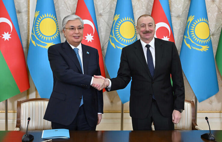 Number of documents signed btw Kazakhstan and Azerbaijan following Tokayev’s visit to country