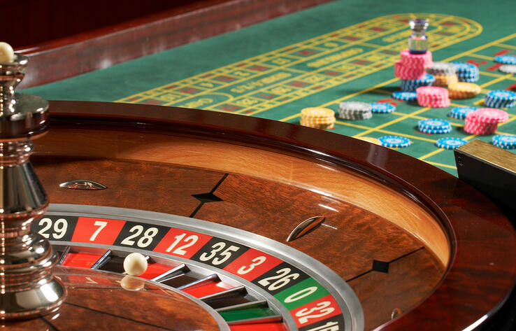 Петиция о запрете чиновникам азартных игр набрала 50 тысяч подписей