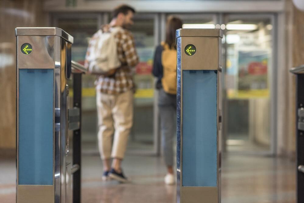 Оплату по биометрии ввели в алматинском метро