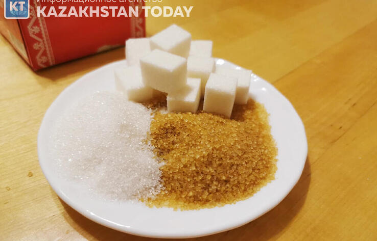 В Казахстане ввели временный запрет на вывоз сахара 

