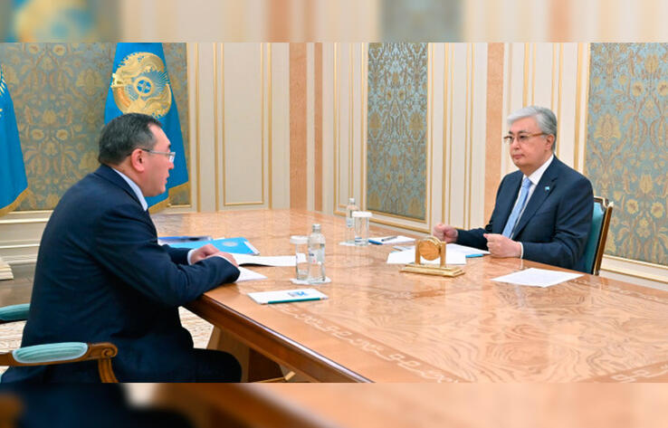 Kazakh President tasks to step up work with investors to implement Alatau City project