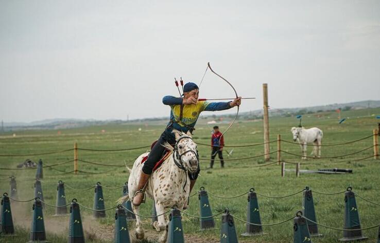 Kazakhstan bags gold, silver and bronze at Horseback Archery World Championships in China