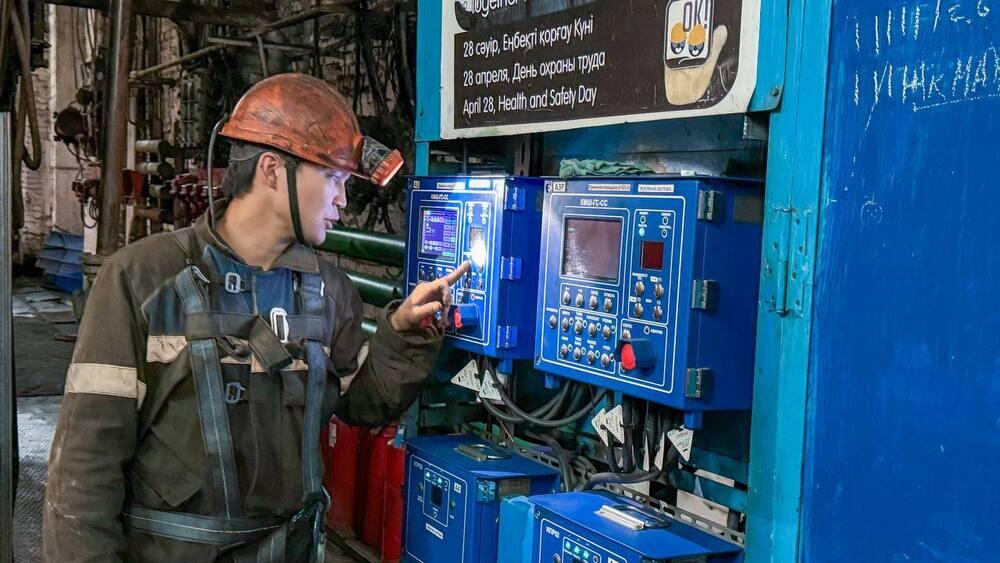 На шахтах в Карагандинской области устанавливают современные стволовые сигнализации