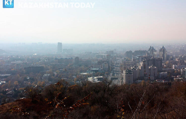 Повышенное загрязнение воздуха в пяти городах Казахстана обещают синоптики