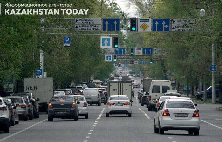 В Казахстане в правила дорожного движения намерены внести новые поправки
