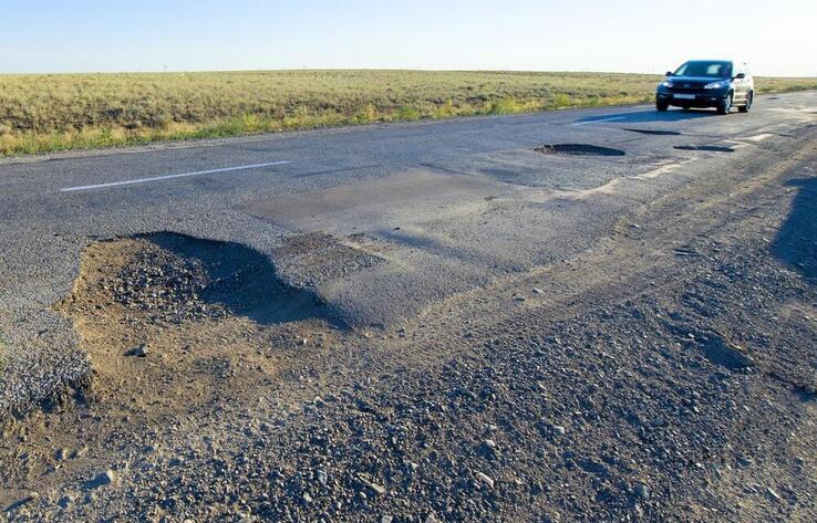 Миллиарды перечисляют, а качества нет - премьер о состоянии дорог в Казахстане