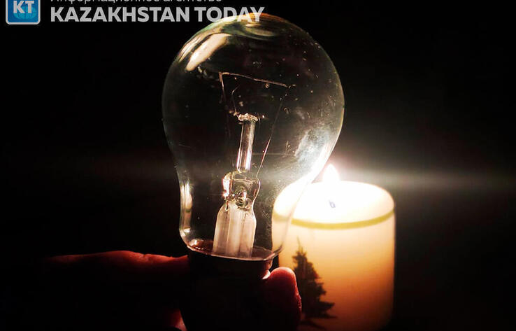 Массовое отключение электричества произошло на западе Казахстана