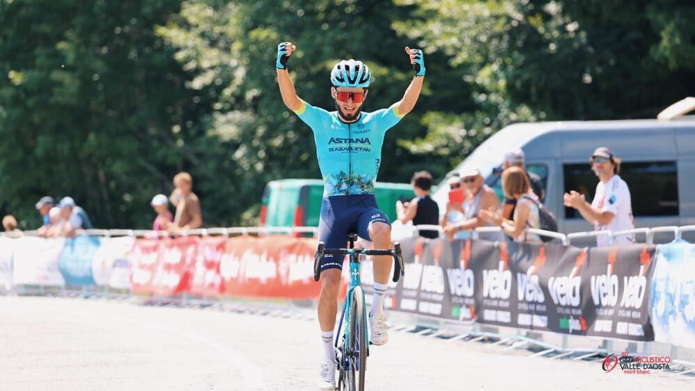 Kazakh rider takes impressive solo win at Giro Ciclistico della Valle d'Aosta