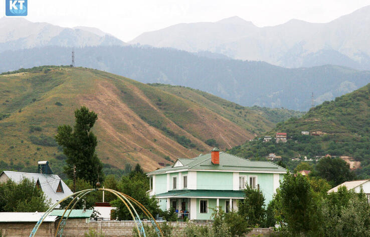 В Алматы порядка пяти тысяч строений находятся в опасной зоне схода лавин, оползней и селей
