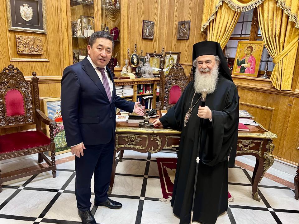Patriarch of Jerusalem Supports the Initiatives of the Congress of Leaders of World and Traditional Religions